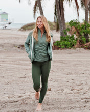 Load image into Gallery viewer, Dive In Swim Leggings
