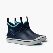 Load image into Gallery viewer, Bigeye Boot
