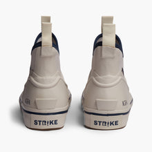 Load image into Gallery viewer, Bigeye Boot
