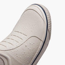 Load image into Gallery viewer, Bigeye Boot
